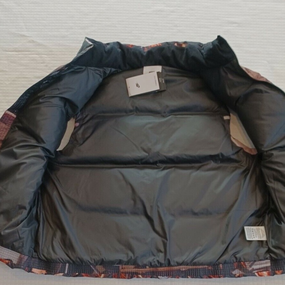 NIKE: Men’s Nike Therma-Fit Zero Gravity Down Vest. - Picture 5 of 5